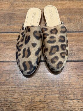 Mystique Boutique Leopard Print Slip-On Mules in Brown and Black